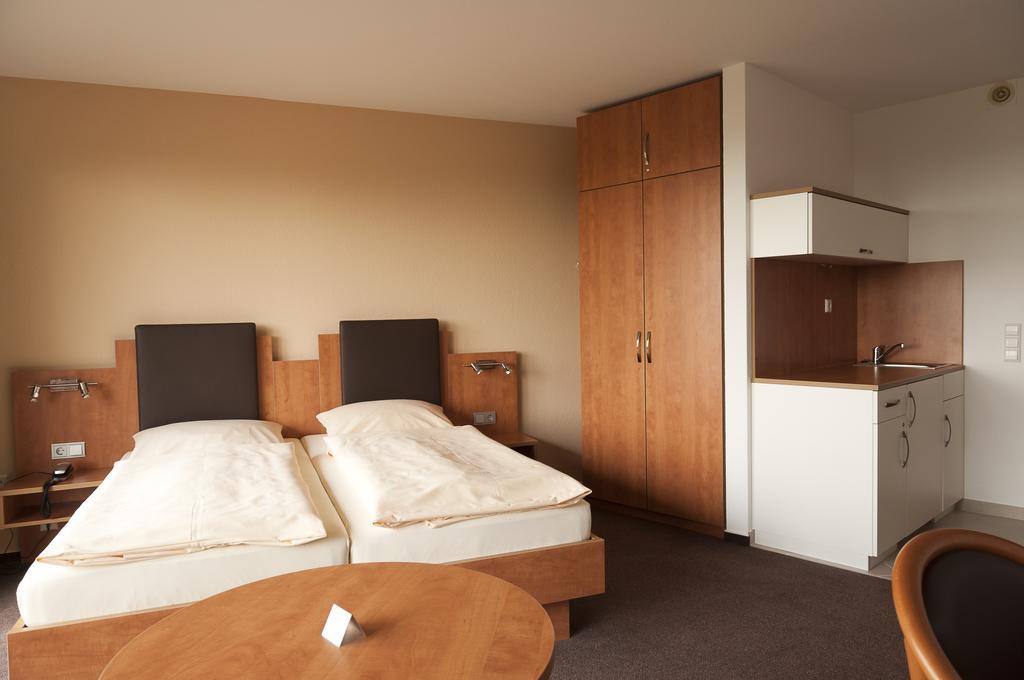 Hotel Haus Deutsch Krone Bad Essen Exterior photo