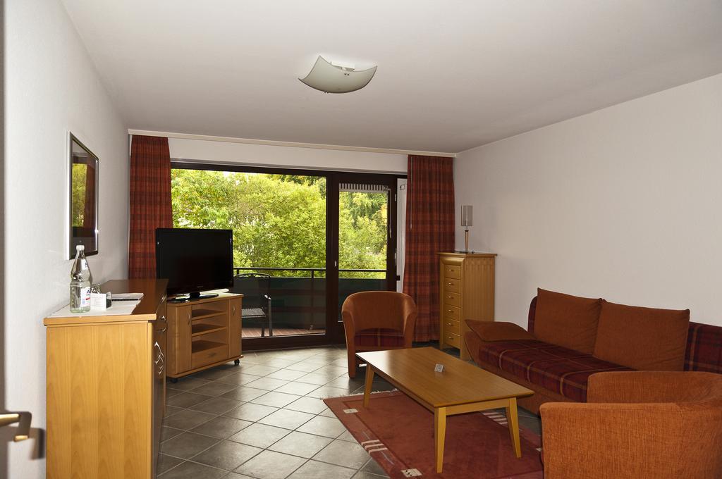 Hotel Haus Deutsch Krone Bad Essen Exterior photo